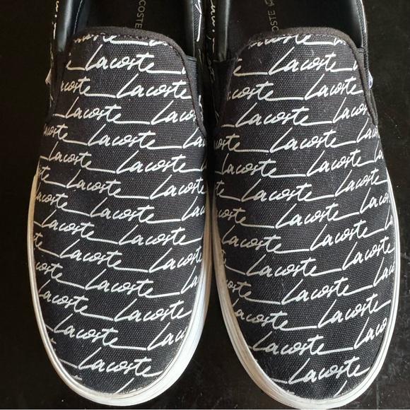 Lacoste Men's Jump Serve Slip on Sneaker. Preloved worn once. - Picture 4 of 10